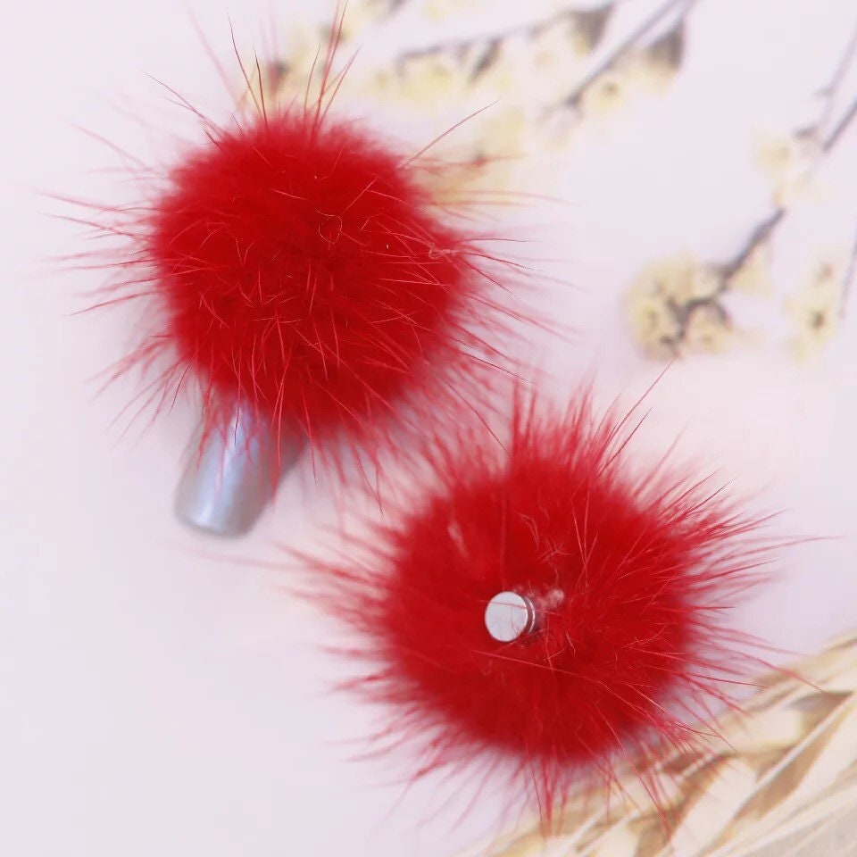 Magnetic detached puff pom pom fluff balls nail charms