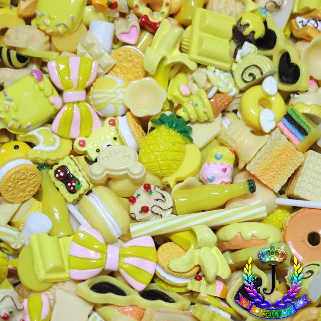 Kawaii Yellow mix assortment random charms 10 pcs 3D nail art